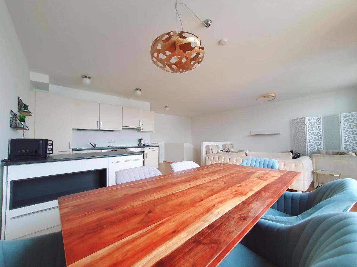 Near Lake Two Bedroom Duplex Apartment فيينا المظهر الخارجي الصورة